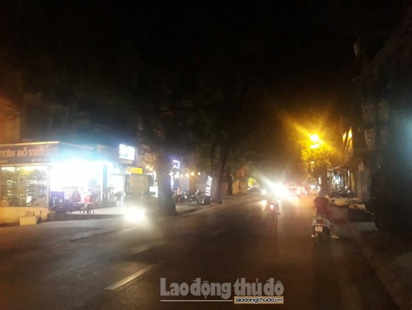 Cần thay đổi thói quen sử dụng đèn chiếu xa trong các khu vực đông dân cư