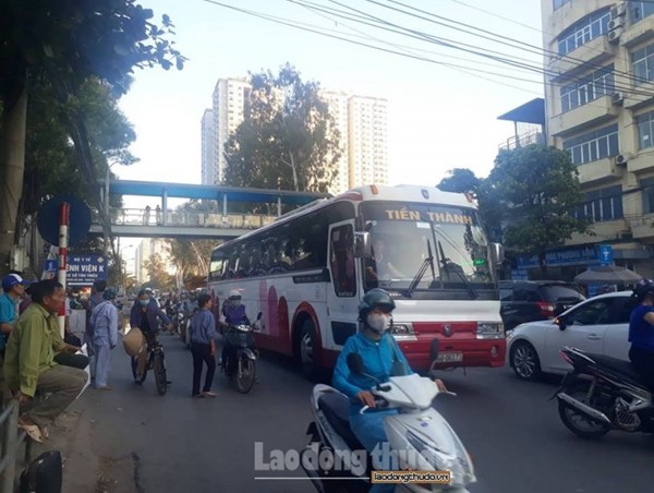 Qua đường trái luật: Nguy hiểm từ thói quen xấu