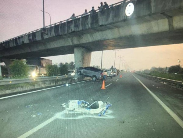 Uống rượu say chạy môtô vào cao tốc gây tai nạn liên hoàn