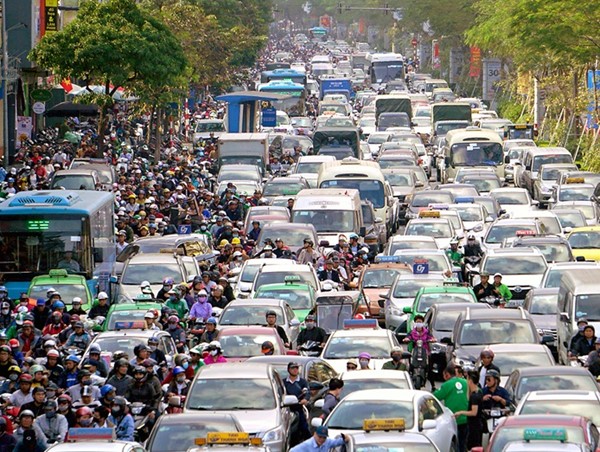 Hà Nội tiếp tục lấy ý kiến về việc hạn chế phương tiện giao thông