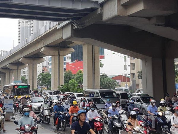 Hà Nội phân luồng giao thông sửa đường Quang Trung thế nào để tránh ùn tắc?