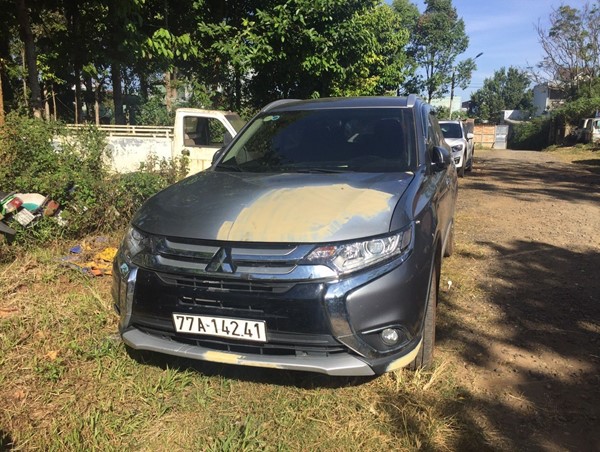 Tông hai cô giáo ngã, tài xế điều khiển ô tô chạy trốn đến gara để sửa