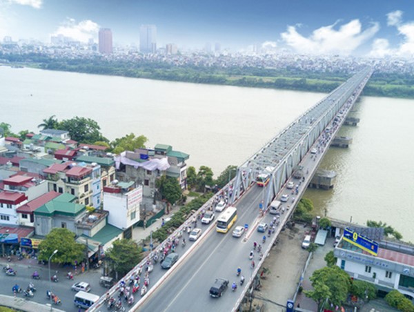 Hoàn thành lắp đặt tấm chống ồn hai đầu cầu Chương Dương trước Tết Nguyên đán Canh Tý