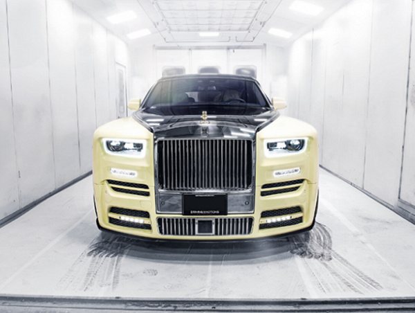 Rolls-Royce độc nhất vô nhị gắn cú vàng, kim cương