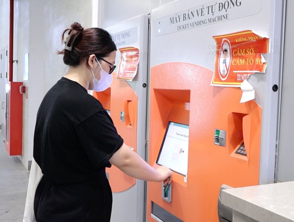 Đường sắt Nhổn - Ga Hà Nội: Tiên phong sử dụng thẻ vé thông minh