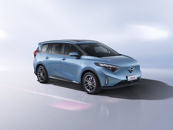 Mẫu ô tô đa dụng thuần điện đầu tiên đã có mặt tại Việt Nam