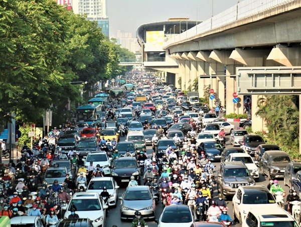 Năm 2023: Hà Nội xoá 15 điểm ùn tắc, 7 điểm đen tai nạn