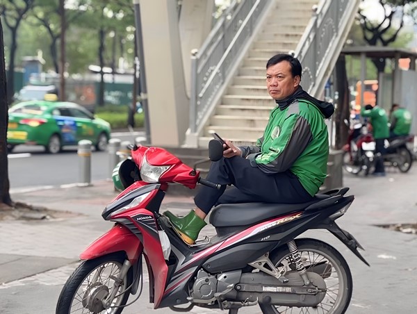 Điểm tựa nào cho an sinh xã hội của lái xe công nghệ?