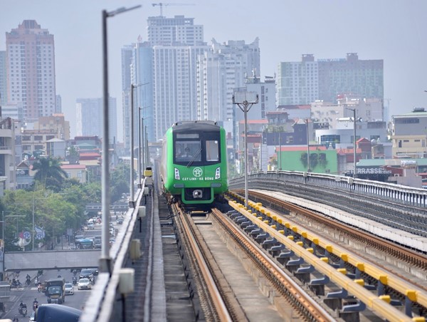 Tàu điện Cát Linh - Hà Đông phục vụ xuyên Tết Nguyên đán