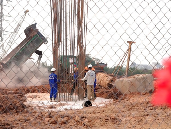 Hà Nội: Các dự án trọng điểm tranh thủ từng ngày để thi công