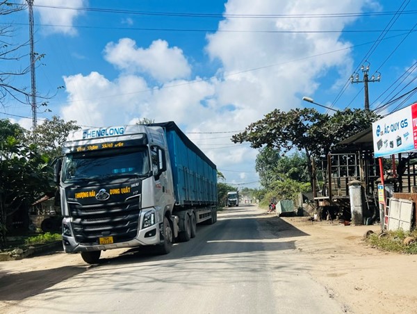 Tích cực tháo gỡ khó khăn dự án nâng cấp quốc lộ 14E 