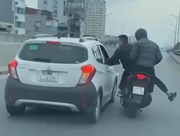 Thượng tôn pháp luật là nền tảng căn bản để có văn hóa giao thông