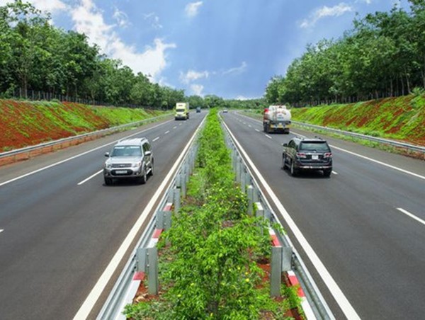 Điều kiện để phương tiện cơ giới nước ngoài tham gia giao thông tại Việt Nam