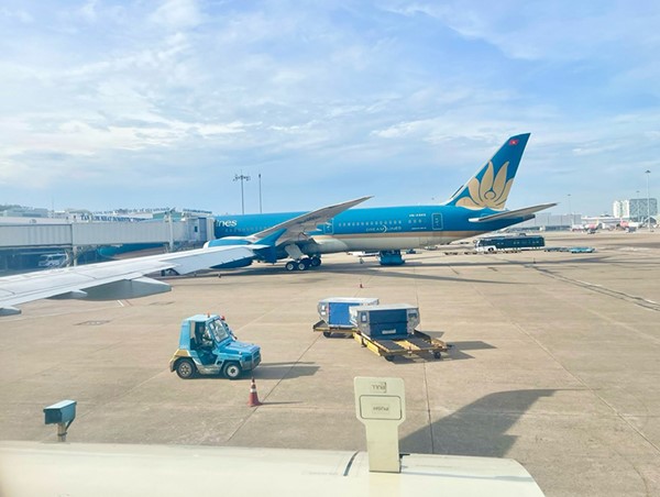 Lý giải nghịch lý: Giá vé tăng cao, doanh nghiệp hàng không vẫn kêu lỗ