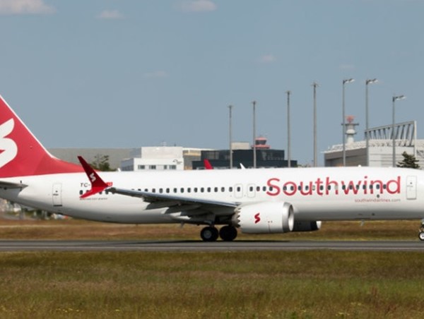 Liên quan Nga, một hãng hàng không của thành viên NATO bị EU "cấm cửa"