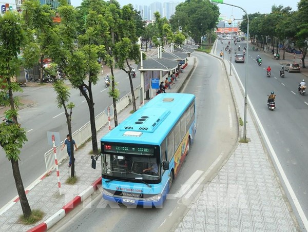 Người dân nói gì về thẻ vé xe buýt "ảo"?