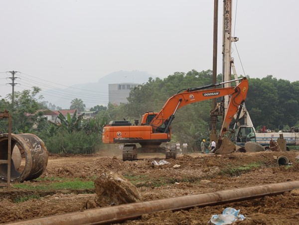 Dự án Đại Lộ Thăng Long kéo dài có nguy cơ chậm tiến độ