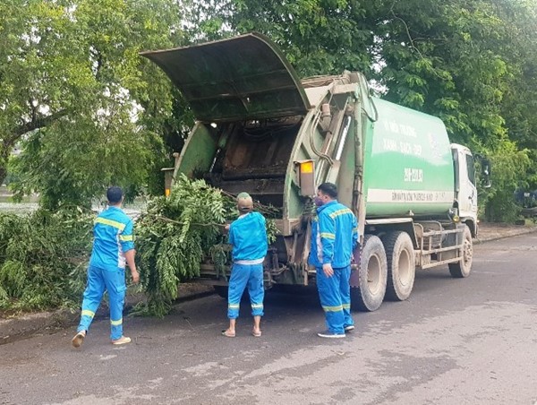 Xe vận chuyển rác thải phải có camera hành trình, GPS