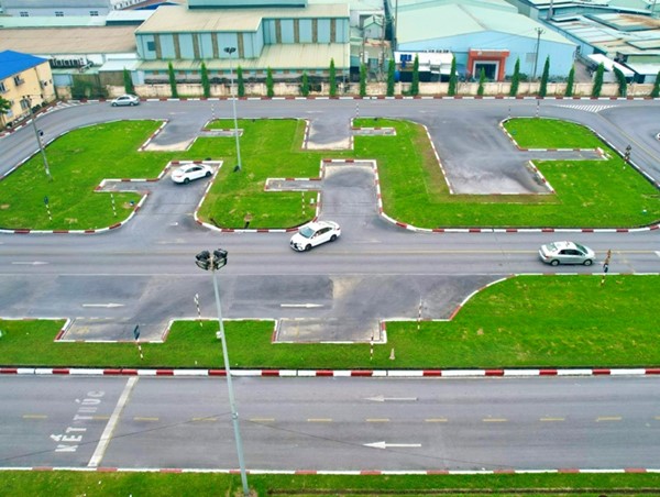 Siết chặt quản lý đào tạo và sát hạch lái xe