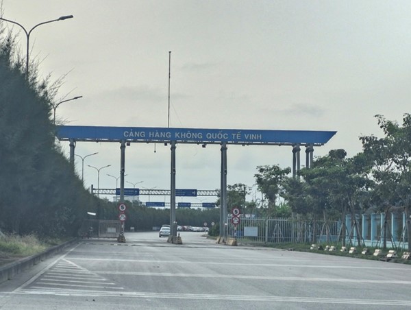 Nghệ An: tăng cường quản lý dịch vụ vận tải ô tô tại Cảng hàng không