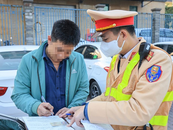Tài xế xe khách, xe tải sẽ bớt chạy ẩu?