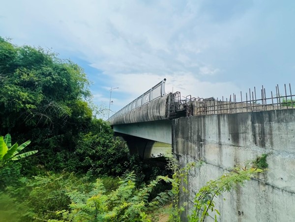Nguyên nhân hai cây cầu gần 400 tỷ đồng ở Quảng Nam chưa hoàn thành