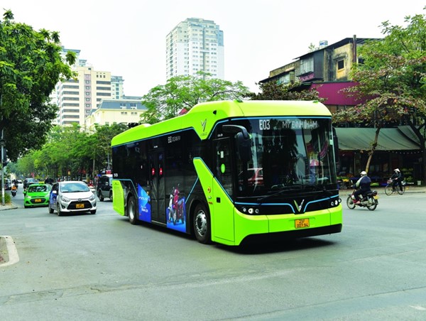 Xanh hóa giao thông công cộng Hà Nội