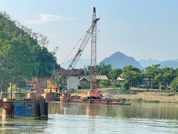 Nhiều công trường thu hẹp phạm vi thi công do ảnh hưởng bão số 3