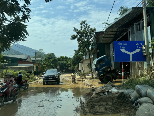 Lào Cai: giao thông đi lại trên địa bàn huyện Bảo Yên như thế nào?