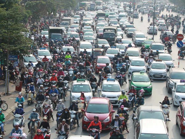 Xác định vùng phát thải thấp: Hạn chế phương tiện cá nhân là giải pháp quan trọng