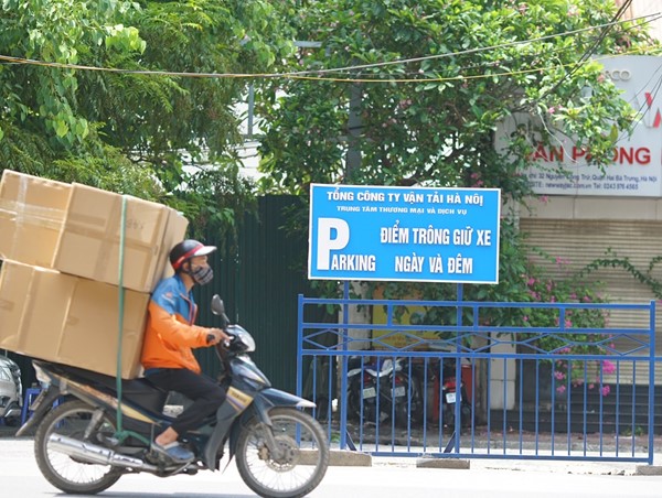 Cấp phép tạm trông giữ xe: Phân cấp, phân quyền, nâng cao trách nhiệm chính quyền địa phương