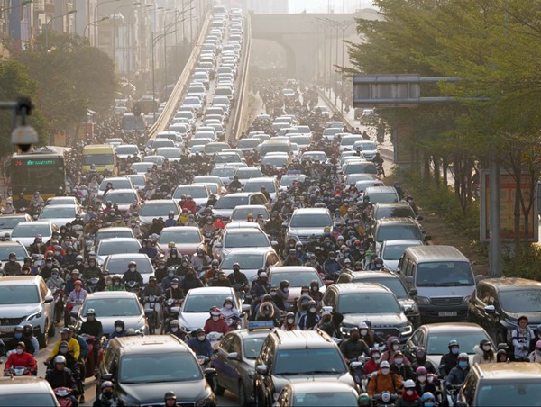 Kéo giảm ùn tắc giao thông bền vững tại các thành phố và đô thị lớn