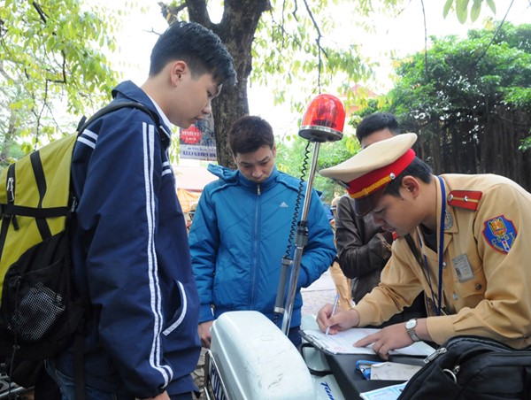 Đề cao tính nhân văn trong xử lý vi phạm giao thông