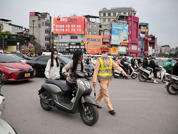 Hà Nội: Bền bỉ, duy trì xử lý học sinh, sinh viên vi phạm giao thông