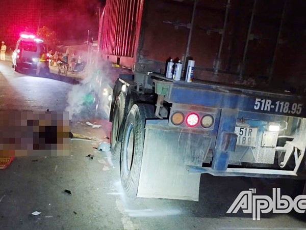 Va chạm xe container, 1 người tử vong tại chỗ