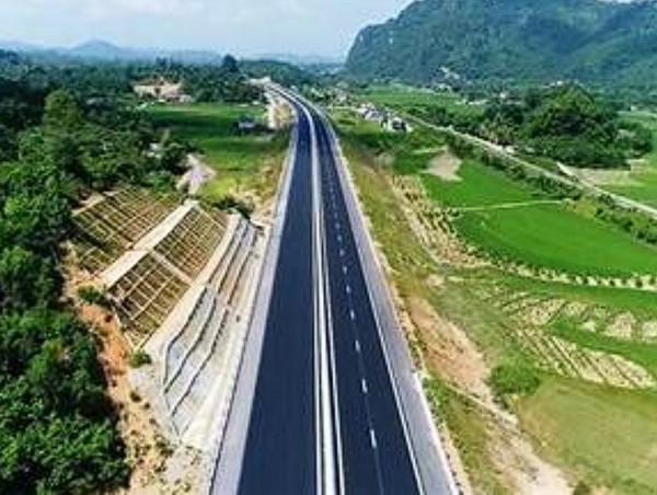 Thành lập Hội đồng thẩm định Báo cáo nghiên cứu tiền khả thi dự án cao tốc Quy Nhơn - Pleiku