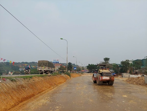 “Điểm nghẽn” cần tháo gỡ tại Dự án cải tạo Quốc lộ 6