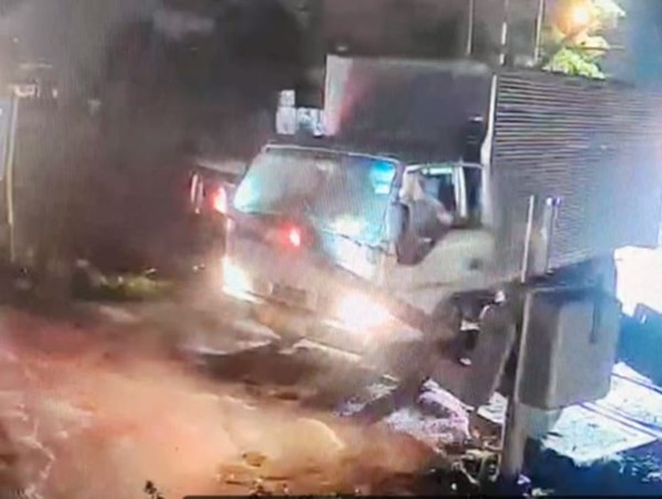 Vi phạm đường sắt gia tăng, vì sao khó xử lý?