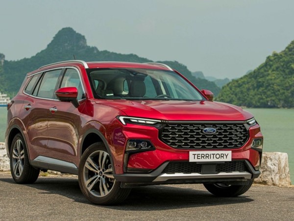 Cập nhật bảng giá xe ô tô hãng Ford tháng 4/2025