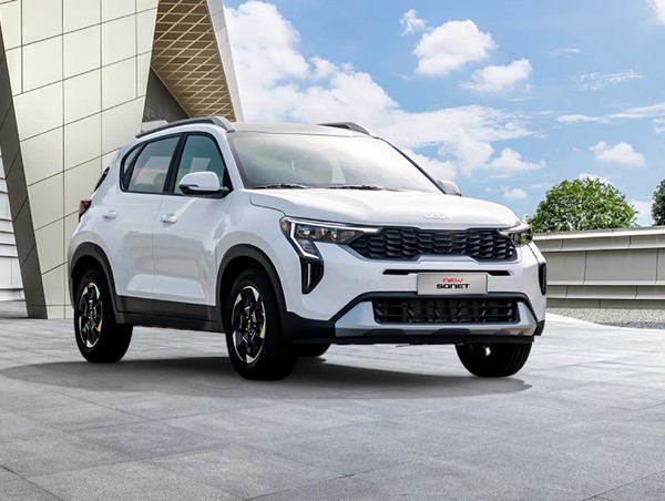 Kia ưu đãi hấp dẫn cho nhiều dòng xe dịp lễ 30/4 - 1/5