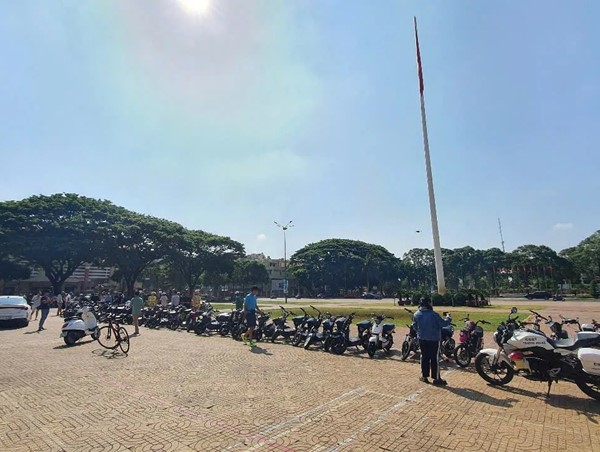 Đắk Lắk: ngăn chặn gần 70 thiếu niên tụ tập biểu diễn xe điện độ, chế