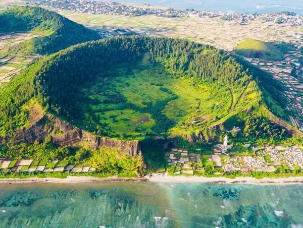 Quảng Ngãi tính lấn biển để làm sân bay ở Lý Sơn