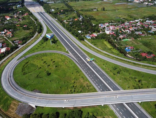 Xây dựng tuyến đường bộ tốc độ cao nối trung tâm TP Hải Dương với TP Thủy Nguyên 