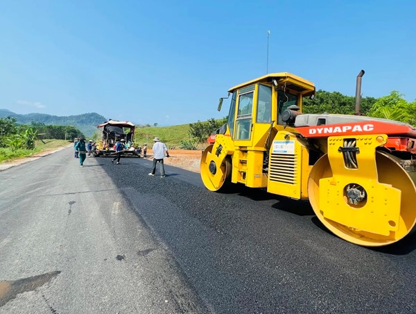 Quảng Nam: Dự án Quốc lộ 14E đoạn cầu vượt đường sắt bế tắc