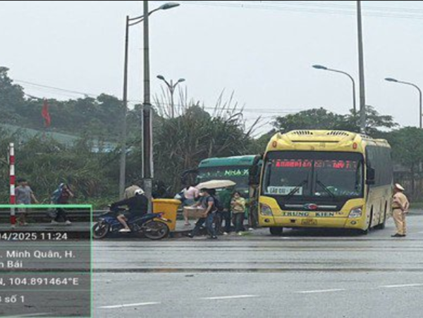 Nhồi nhét 67 người trên xe 40 chỗ, nhà xe bị phạt hơn 194 triệu đồng