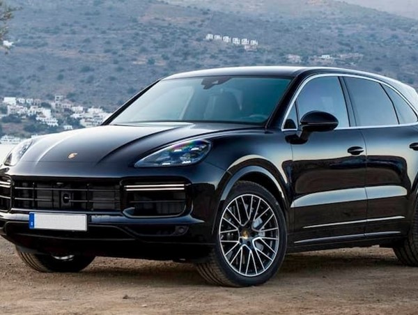 Cập nhật bảng giá xe ô tô Porsche tháng 5/2025