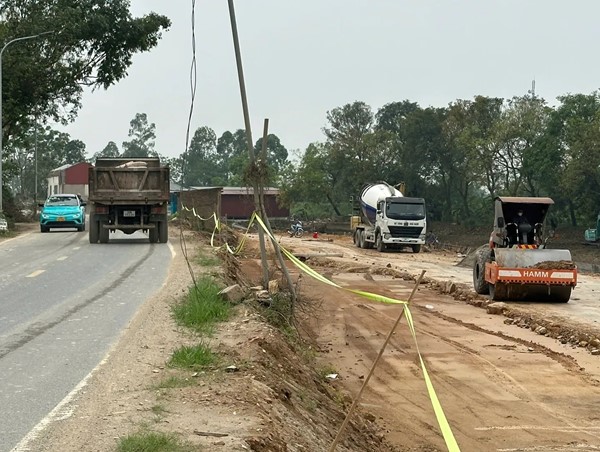 Tăng tốc thi công dự án nâng cấp đường 429 qua huyện Phú Xuyên