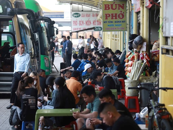 Hà Nội: thắt chặt hoạt động vận tải đường bộ bằng xe ô tô