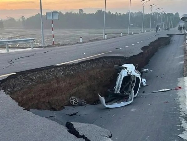 Thông tin về sự cố sụt lún đường dẫn cầu Hòa Bình 