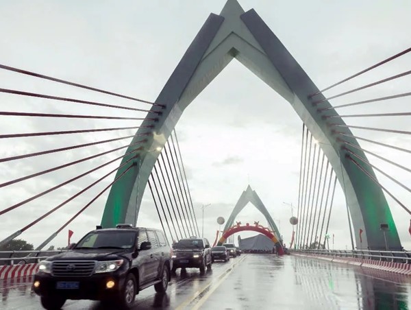 Nam Định khánh thành cầu Thiên Trường